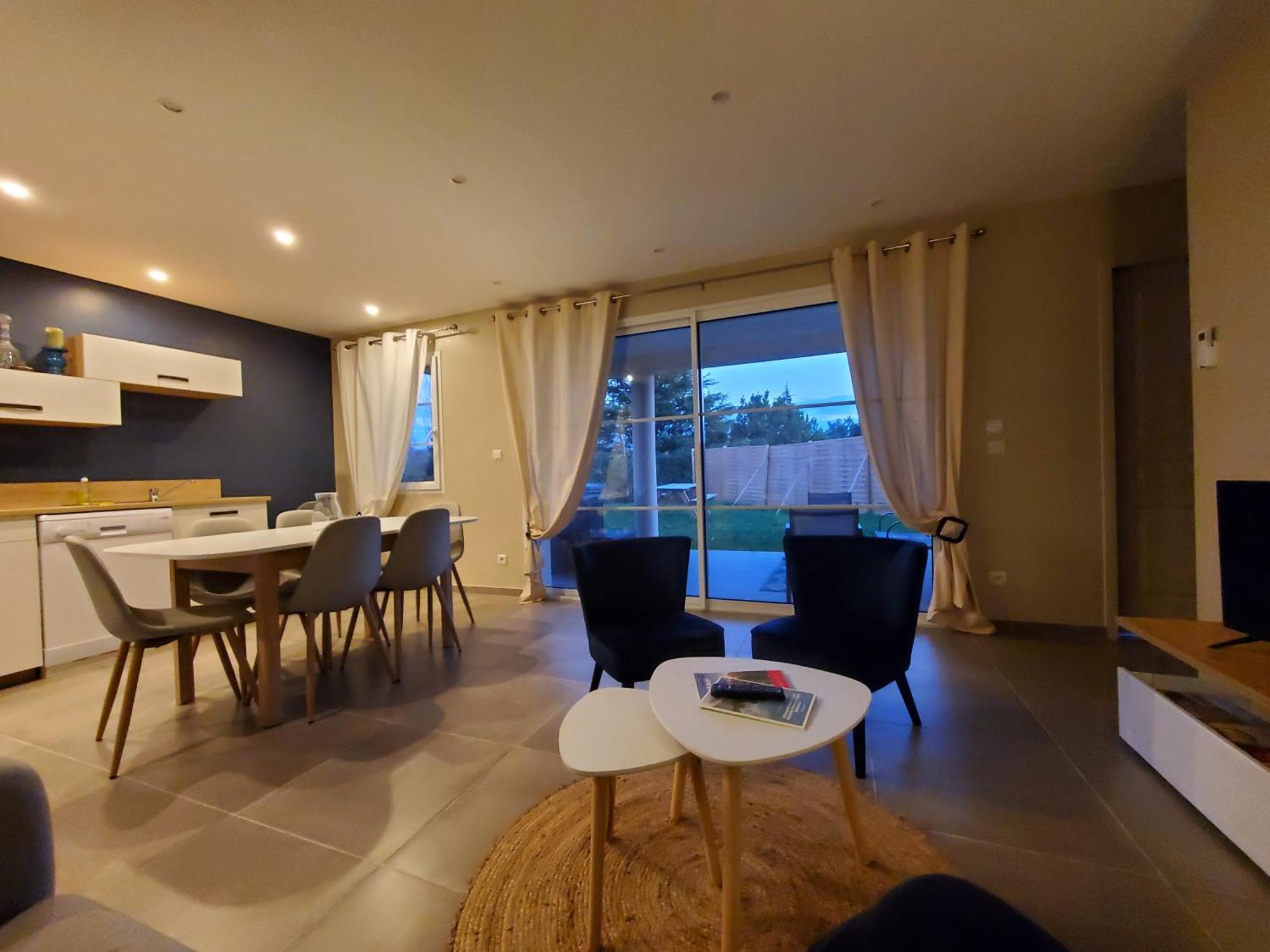 Gite Lou, Gite Famille Et Bien Etre Avec Jacuzzi Fontenay-le-Comte Ngoại thất bức ảnh